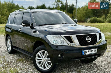 Внедорожник / Кроссовер Nissan Patrol 2010 в Львове