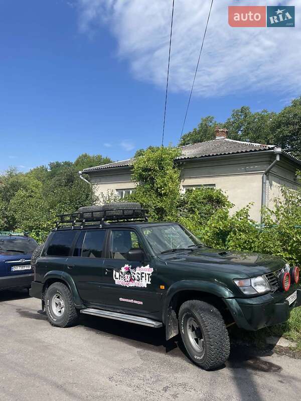 Позашляховик / Кросовер Nissan Patrol 2001 в Тернополі
