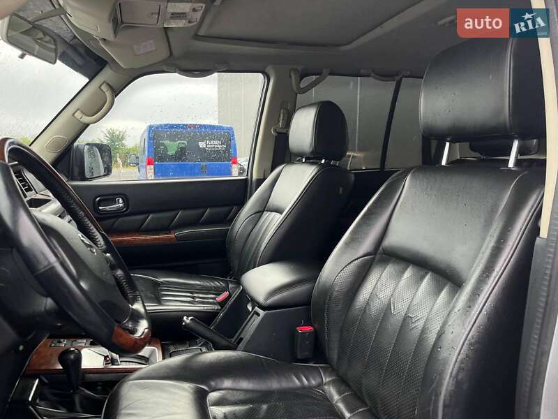 Позашляховик / Кросовер Nissan Patrol 2009 в Львові