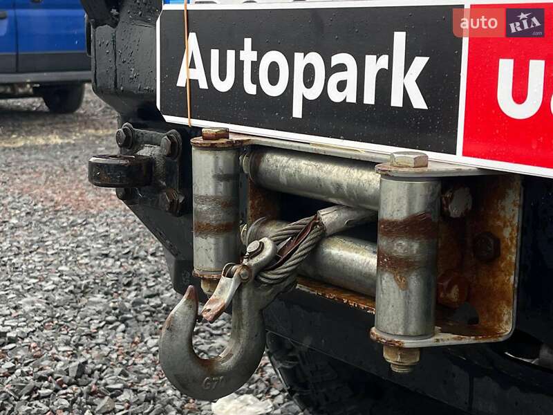 Позашляховик / Кросовер Nissan Patrol 2009 в Львові