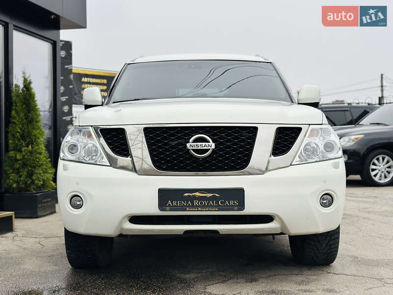 Внедорожник / Кроссовер Nissan Patrol 2011 в Харькове