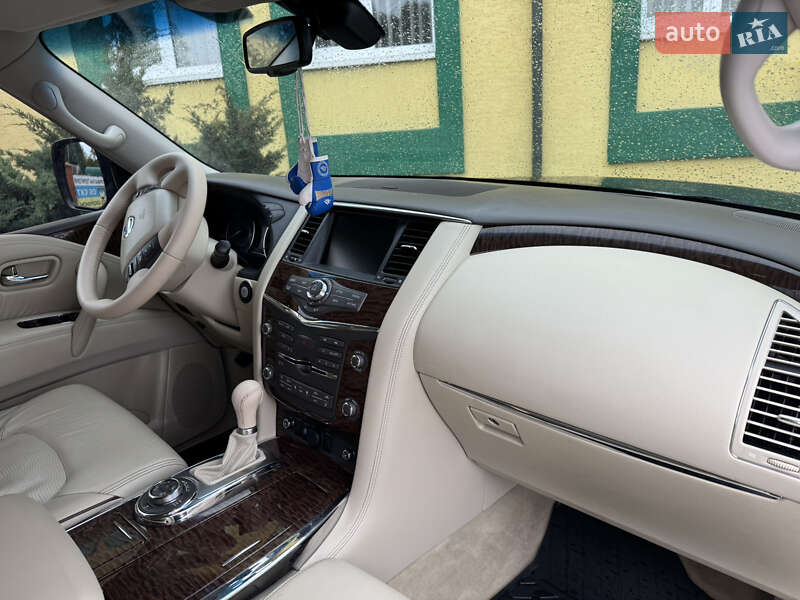 Позашляховик / Кросовер Nissan Patrol 2010 в Стрию