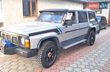 Внедорожник / Кроссовер Nissan Patrol 1992 в Надворной