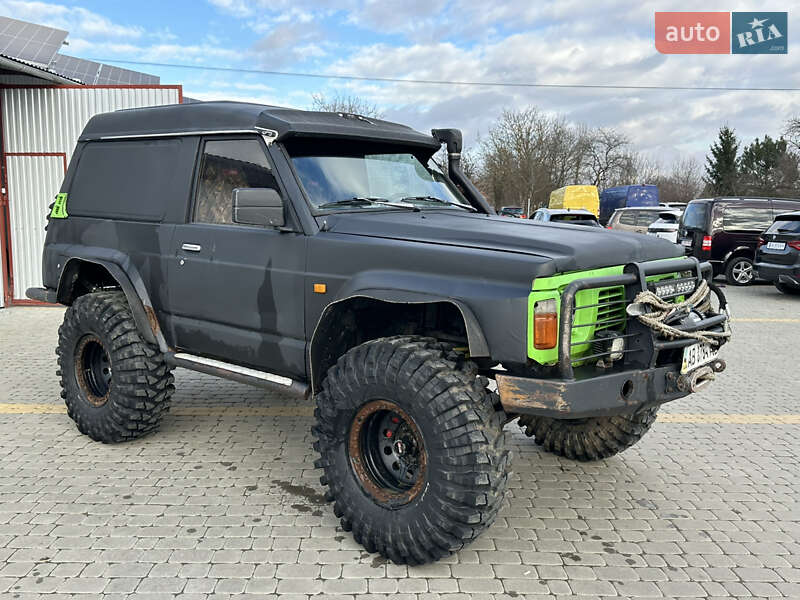 Внедорожник / Кроссовер Nissan Patrol 1999 в Коломые