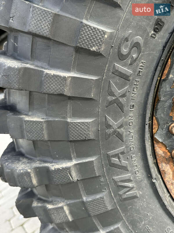 Внедорожник / Кроссовер Nissan Patrol 1999 в Коломые