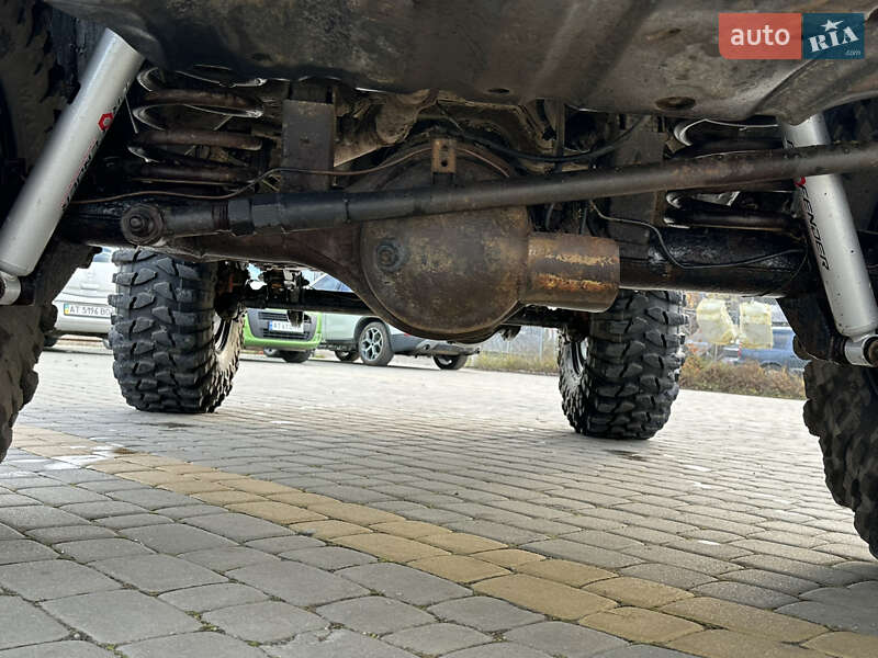 Внедорожник / Кроссовер Nissan Patrol 1999 в Коломые