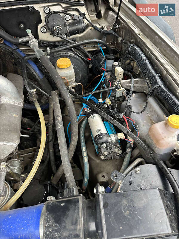 Внедорожник / Кроссовер Nissan Patrol 2000 в Тячеве