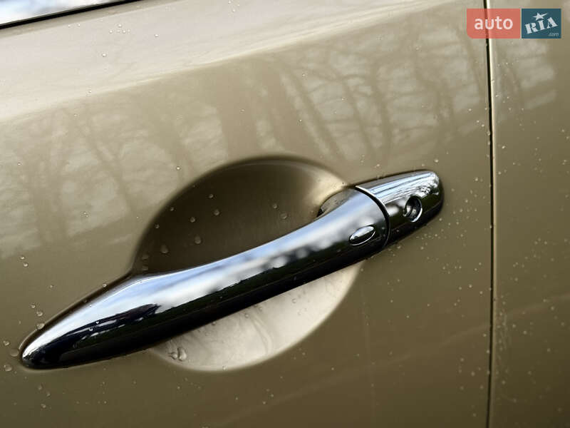 Внедорожник / Кроссовер Nissan Patrol 2011 в Киеве