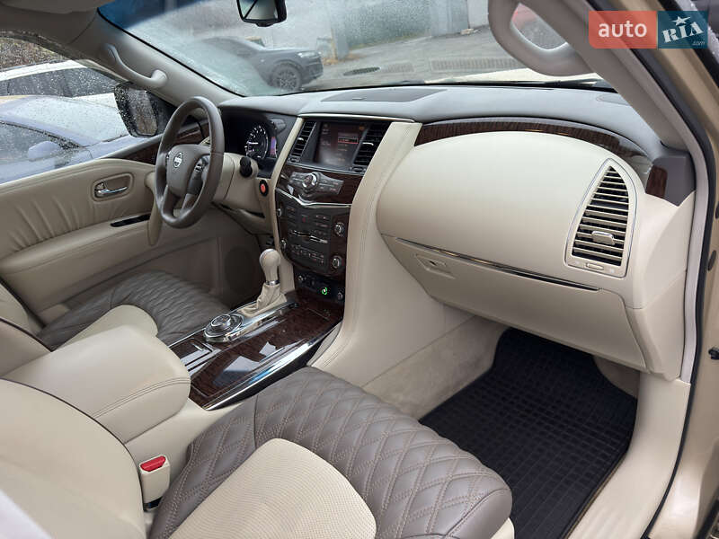 Внедорожник / Кроссовер Nissan Patrol 2011 в Киеве