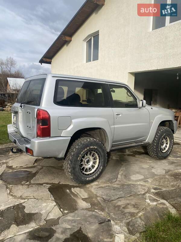 Внедорожник / Кроссовер Nissan Patrol 2004 в Заречье