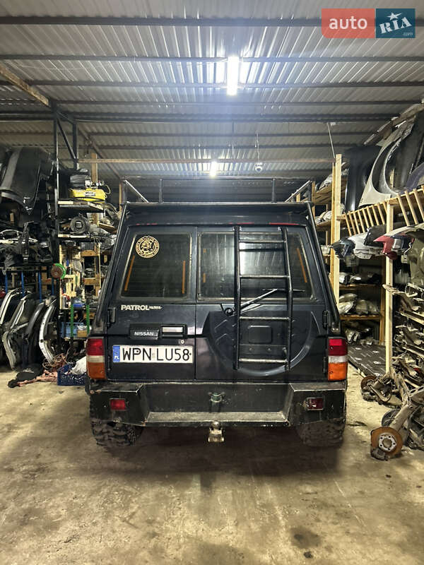 Внедорожник / Кроссовер Nissan Patrol 1992 в Косове фото 4 Внедорожник / Кроссовер Nissan Patrol 1992 в Косове