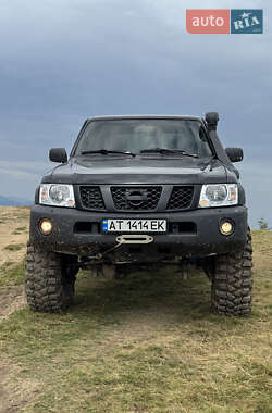 Внедорожник / Кроссовер Nissan Patrol 2005 в Яремче