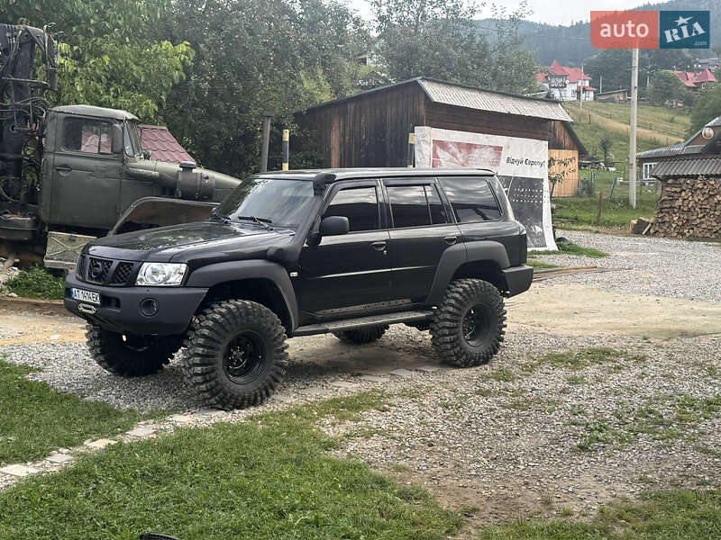 Позашляховик / Кросовер Nissan Patrol 2005 в Яремчі