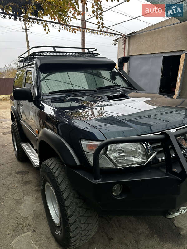 Позашляховик / Кросовер Nissan Patrol 2001 в Березнегуватому