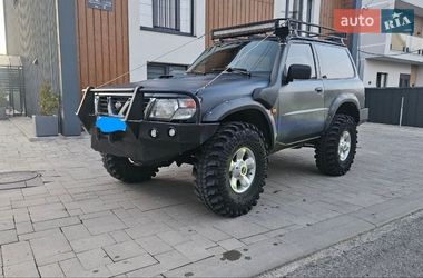 Позашляховик / Кросовер Nissan Patrol 2002 в Тячеві