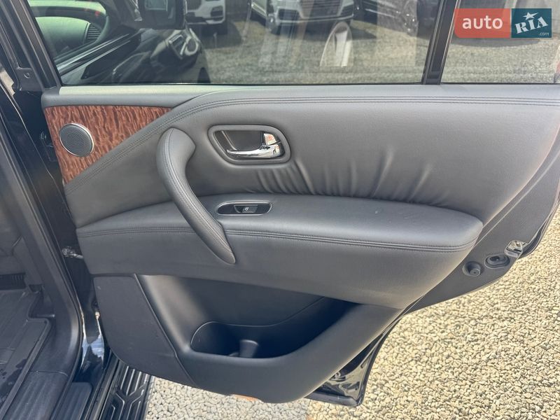 Внедорожник / Кроссовер Nissan Patrol 2011 в Тернополе