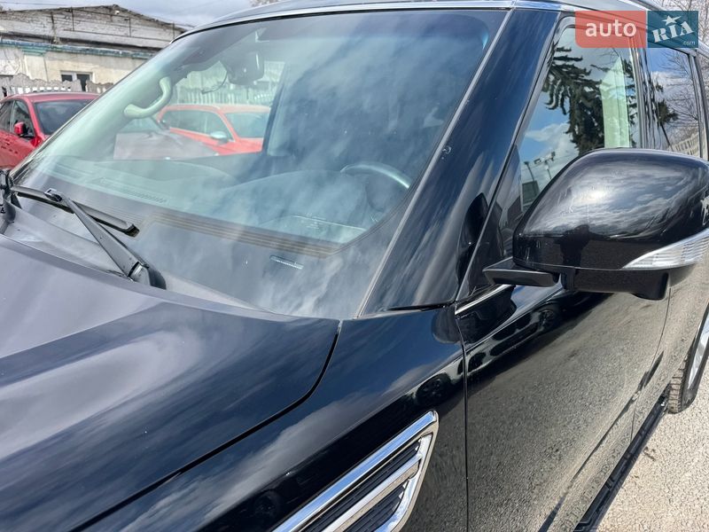 Внедорожник / Кроссовер Nissan Patrol 2011 в Тернополе