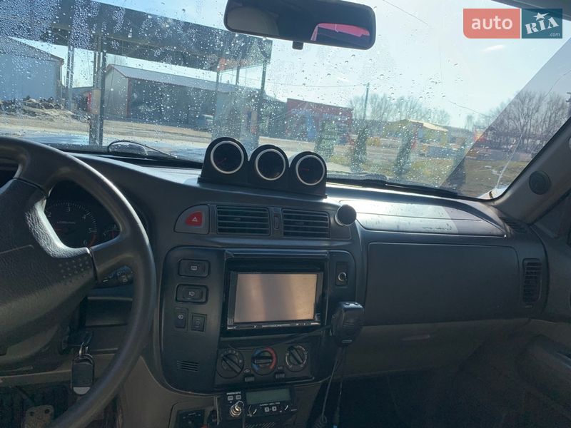 Позашляховик / Кросовер Nissan Patrol 1999 в Рогатині