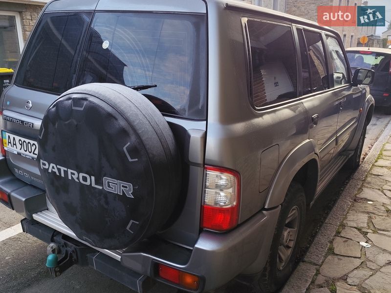 Внедорожник / Кроссовер Nissan Patrol 2003 в Киеве