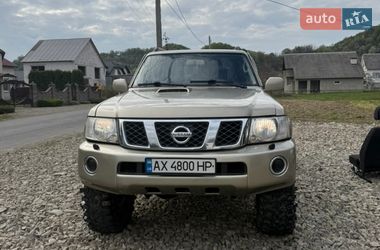 Позашляховик / Кросовер Nissan Patrol 2006 в Тячеві