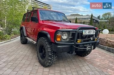 Позашляховик / Кросовер Nissan Patrol 1992 в Трускавці