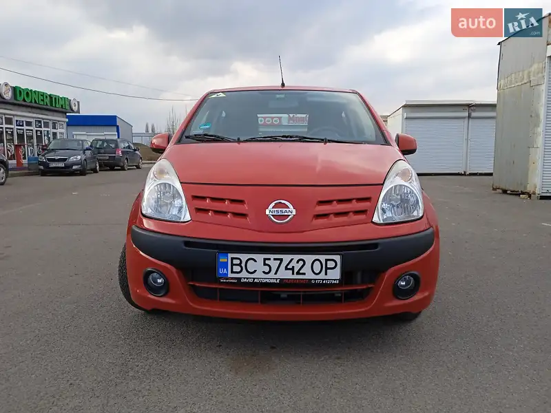 Nissan Pixo