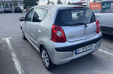 Хэтчбек Nissan Pixo 2009 в 