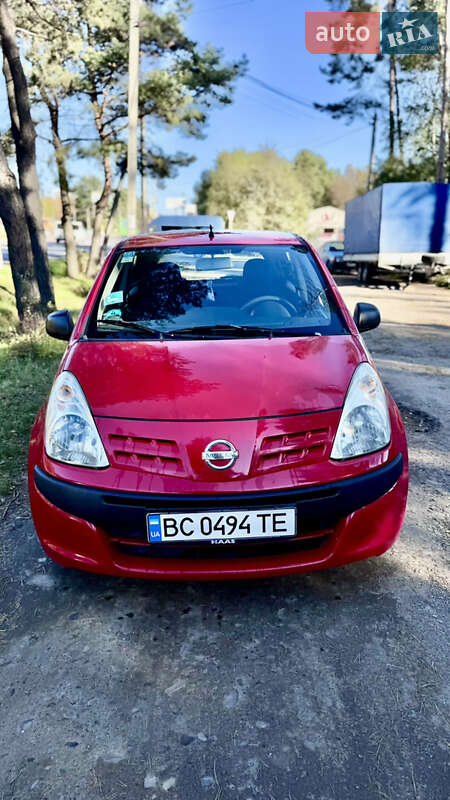 Хэтчбек Nissan Pixo 2009 в Новояворовске