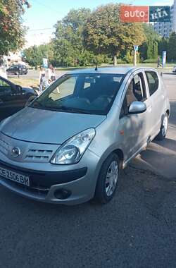 Хэтчбек Nissan Pixo 2010 в Черновцах