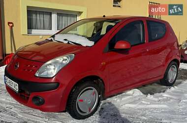Хэтчбек Nissan Pixo 2009 в Стрые