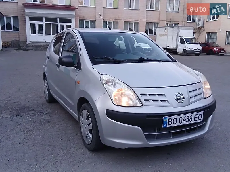 Nissan Pixo