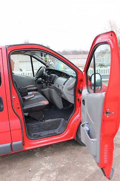 Мінівен Nissan Primastar 2004 в Чернівцях