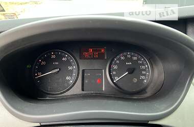 Вантажний фургон Nissan Primastar 2011 в 