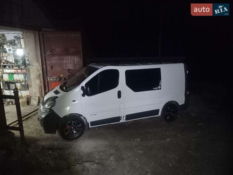 Мінівен Nissan Primastar 2004 в Дунаївцях