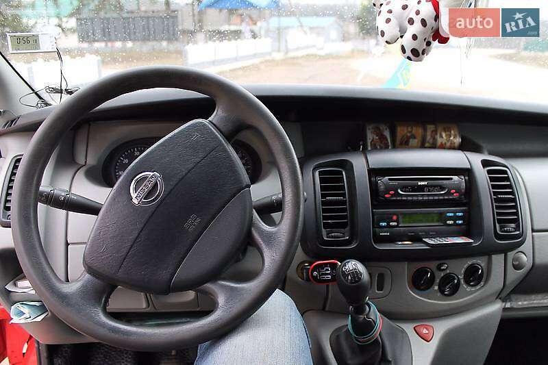 Мінівен Nissan Primastar 2004 в Чернівцях