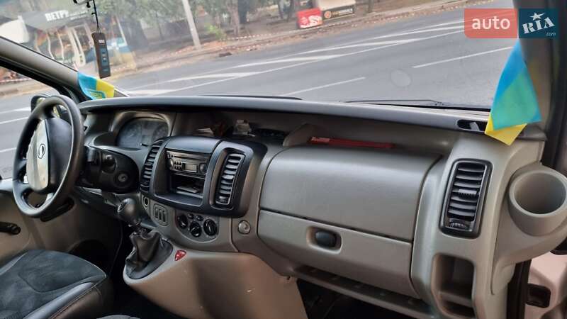 Мінівен Nissan Primastar 2005 в Миколаєві