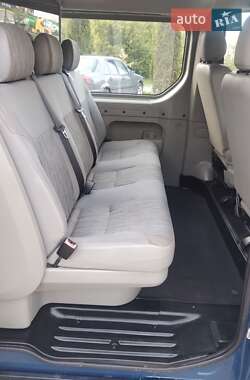 Вантажопасажирський фургон Nissan Primastar 2010 в 