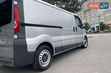 Грузовой фургон Nissan Primastar 2007 в 