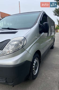 Грузовой фургон Nissan Primastar 2007 в 