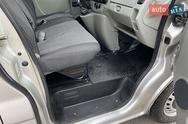 Грузовой фургон Nissan Primastar 2007 в 
