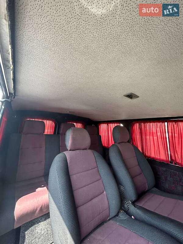 Мінівен Nissan Primastar 2004 в Києві