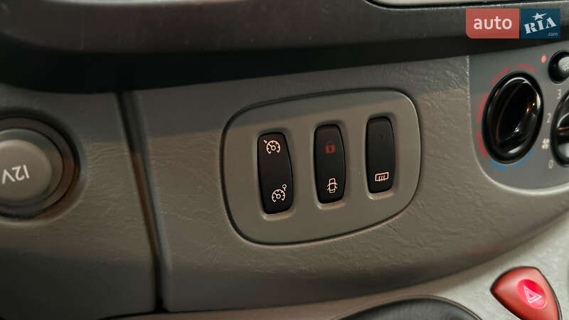 Мінівен Nissan Primastar 2014 в Луцьку
