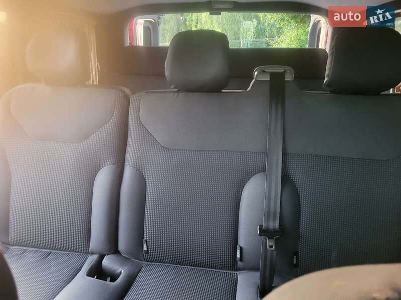 Минивэн Nissan Primastar 2009 в Хмельницком