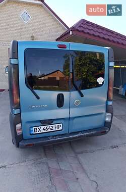 Минивэн Nissan Primastar 2004 в Городке