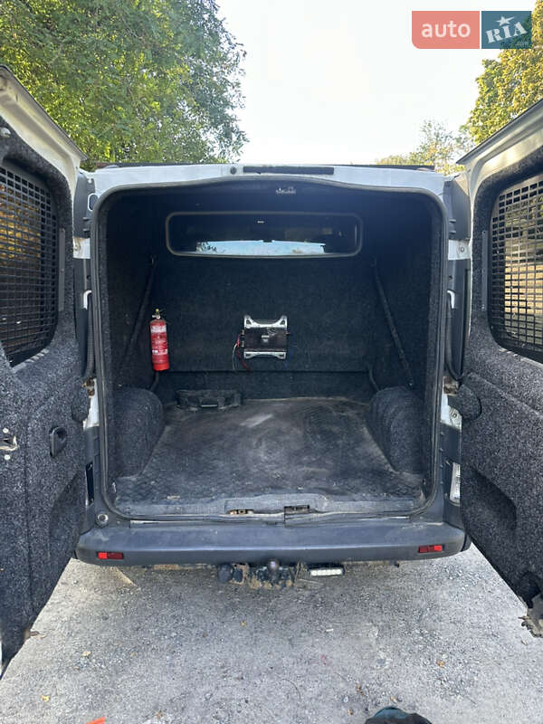 Минивэн Nissan Primastar 2004 в Виннице