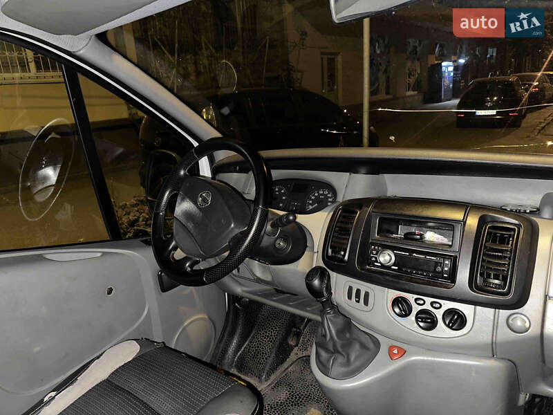 Мінівен Nissan Primastar 2006 в Києві