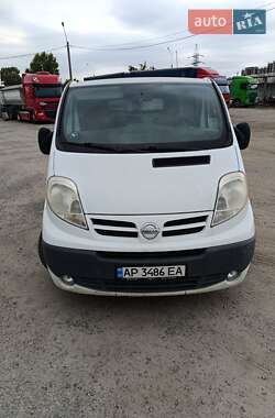Грузопассажирский фургон Nissan Primastar 2012 в 