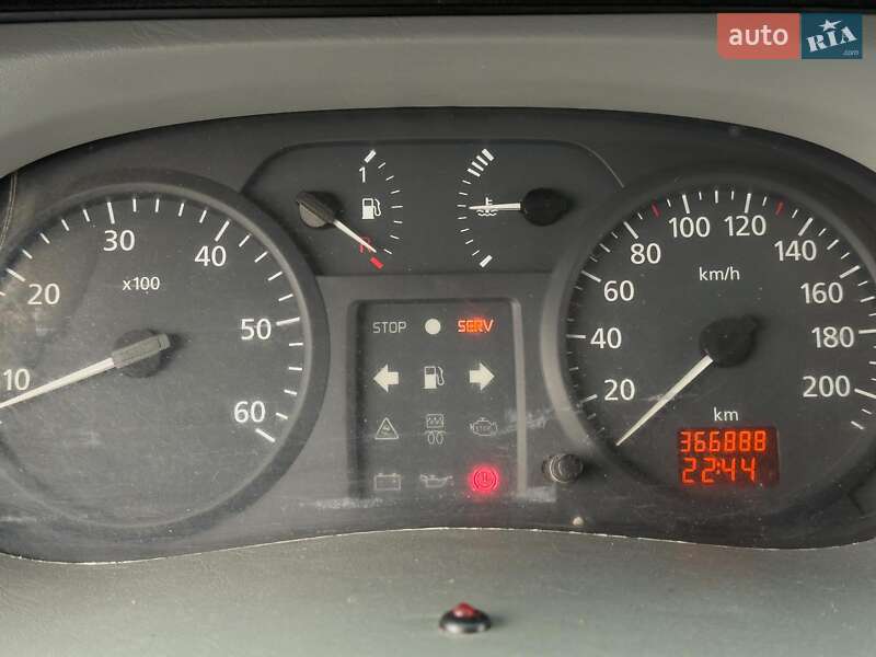 Мінівен Nissan Primastar 2004 в Львові