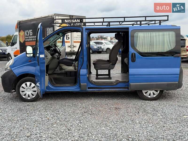 Мінівен Nissan Primastar 2004 в Львові