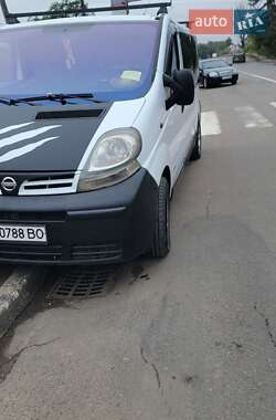 Минивэн Nissan Primastar 2003 в  фото 17 Минивэн Nissan Primastar 2003 в